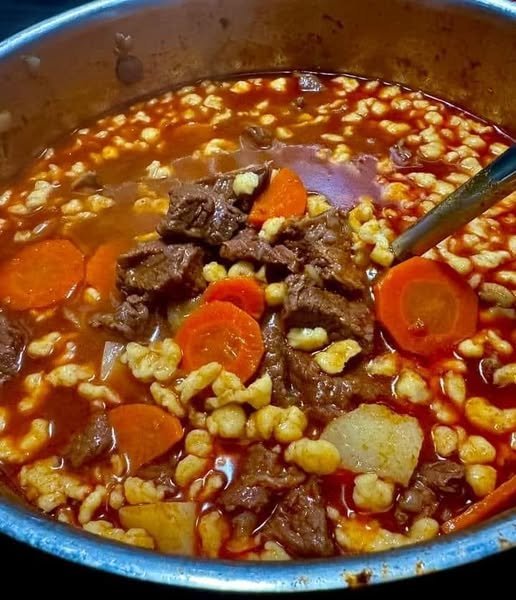 Hungarian Goulash Soup (Gulyásleves) 465412615_540967208642394_8567866686526787896_n
