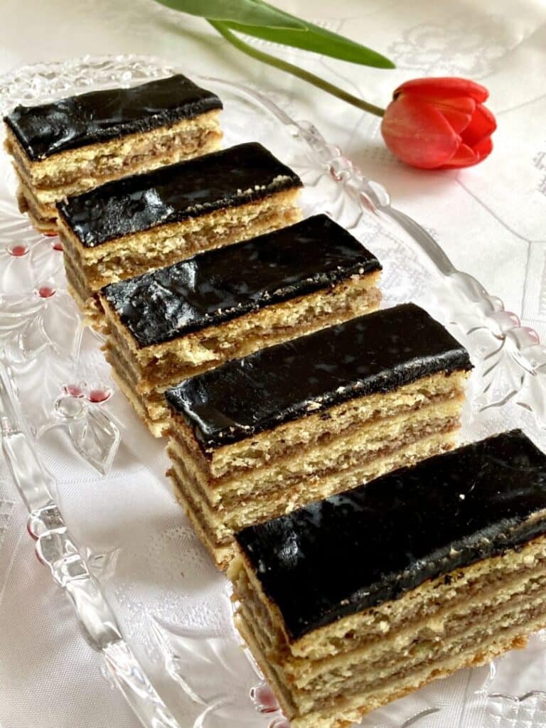 Hungarian Gerbeaud Cake - Zserbó szelet 465888499_541940168545098_1257393276535064981_n