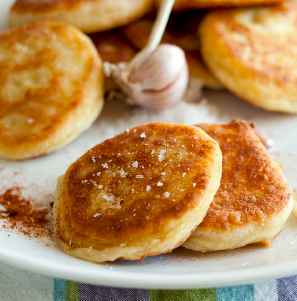 🥔🔥 Krumplis Lángos – Hungarian Potato Cakes ðŸ‡ðŸ‡º Capture d’écran 2025-03-23 132059
