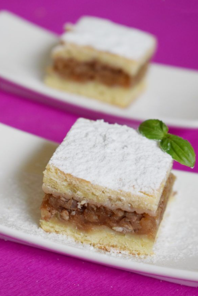 Hungarian apple cake (Almás pite)🇭🇺. Capture d’écran 2025-05-01 165540