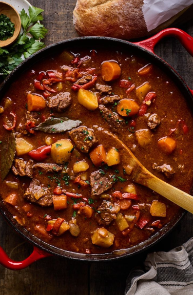 Hungarian Style Goulash🇭🇺..- Capture d’écran 2025-05-04 221535